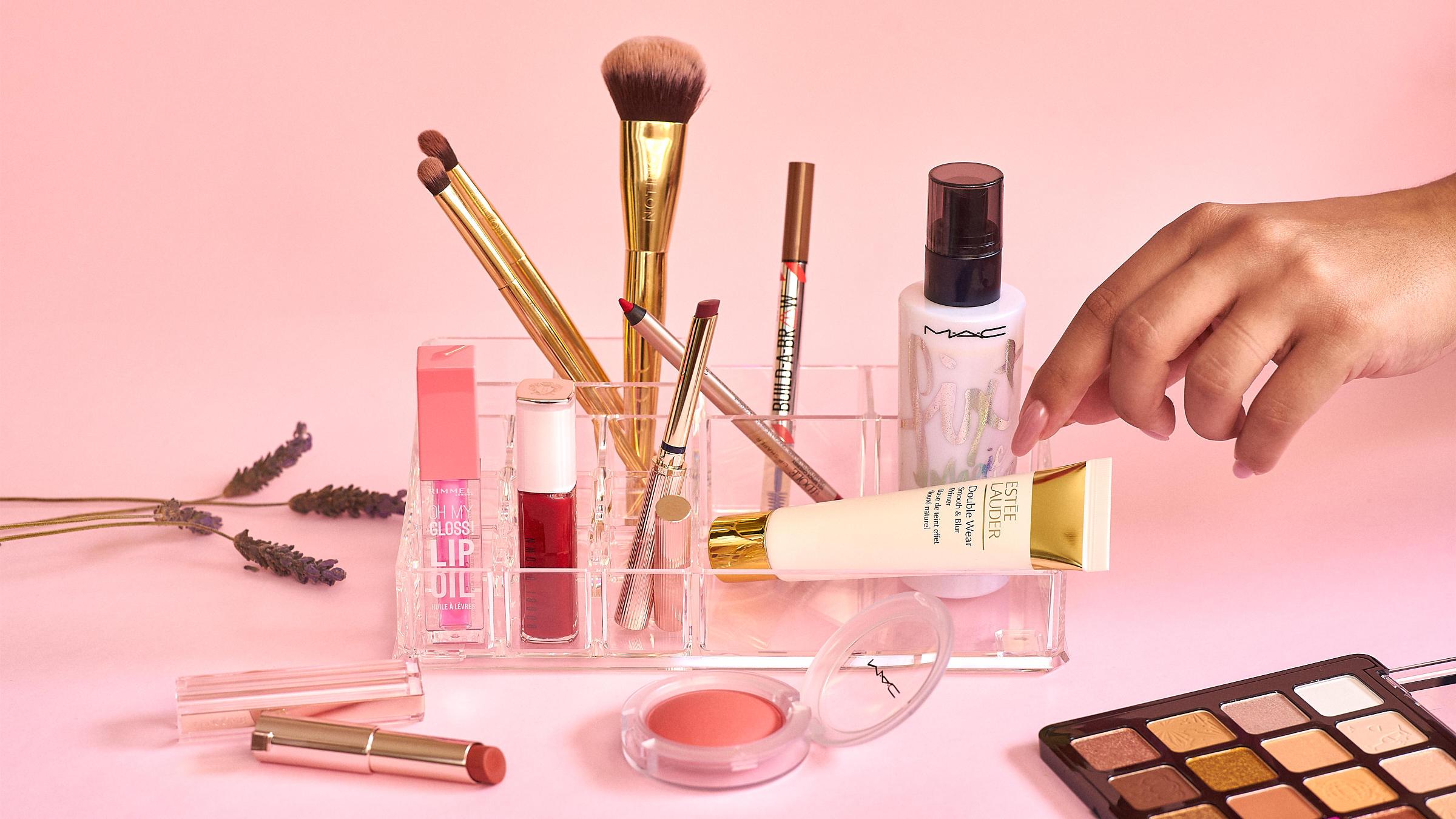 Gaya Makeup Artist