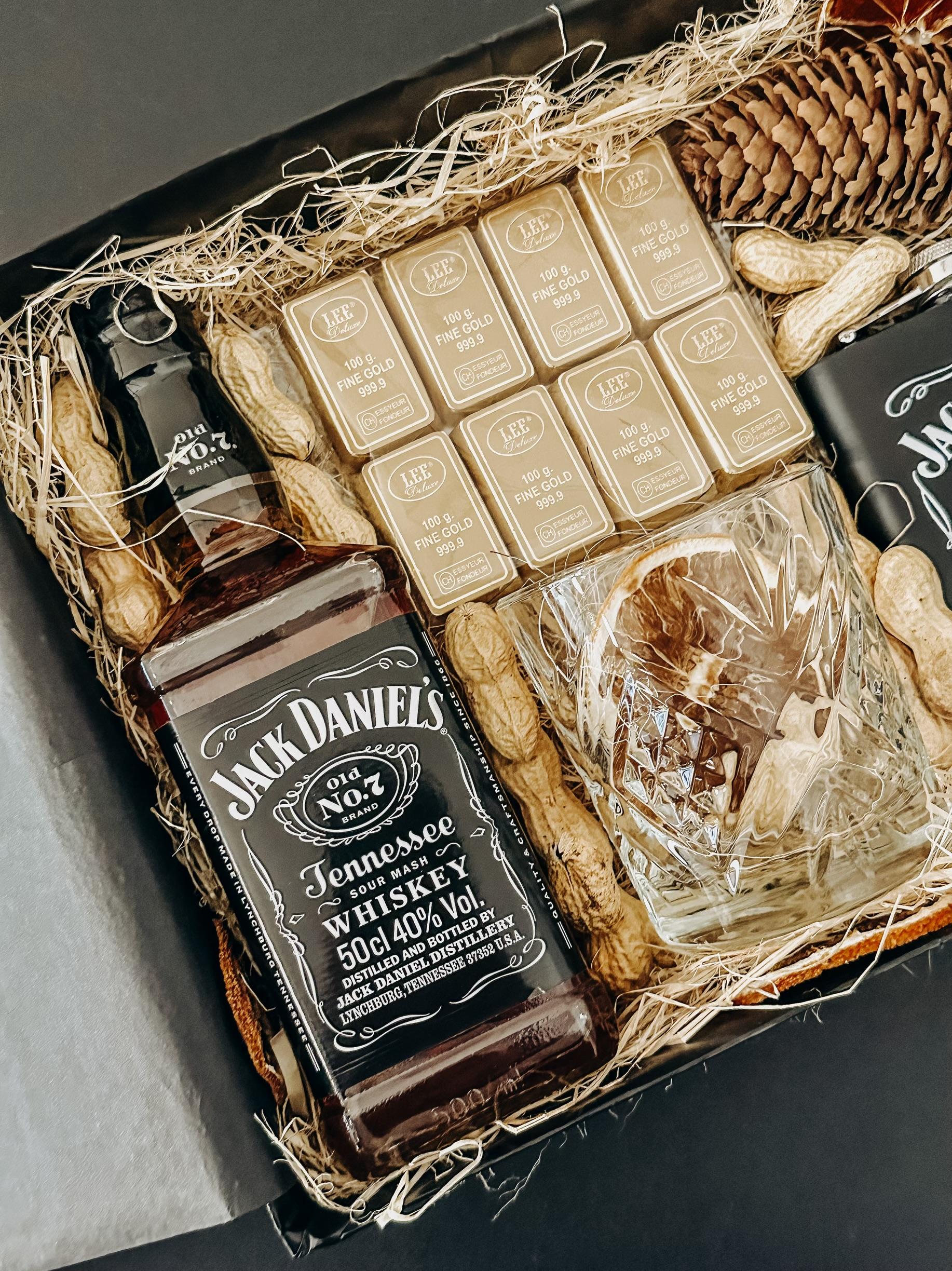 Էլեգանտ Վիսկի Նվեր Տուփ Jack Daniels-ով — լուսանկար 2