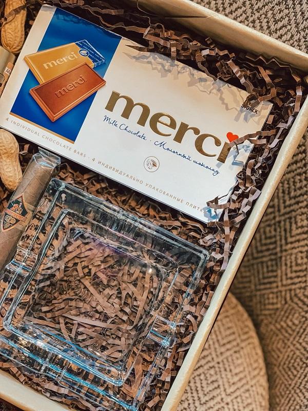 Gift Box with Ararat Cognac and Accessories — photo 4